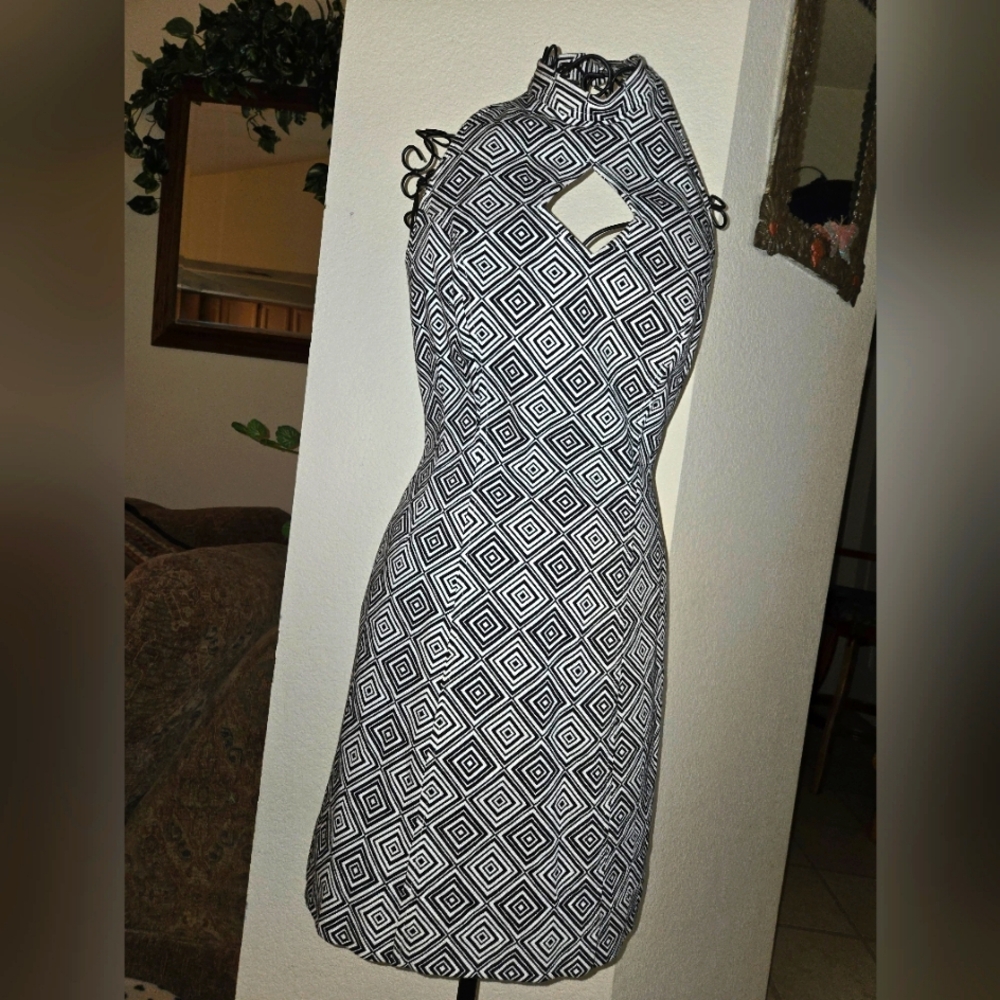 Dress by MOSHARY, 8